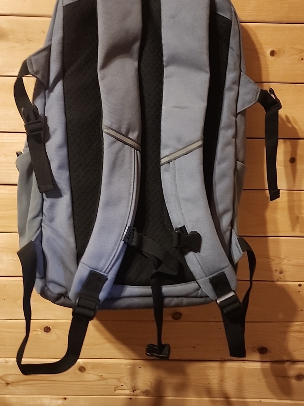 Swiss Tech Backpack - Picture 5 of 6